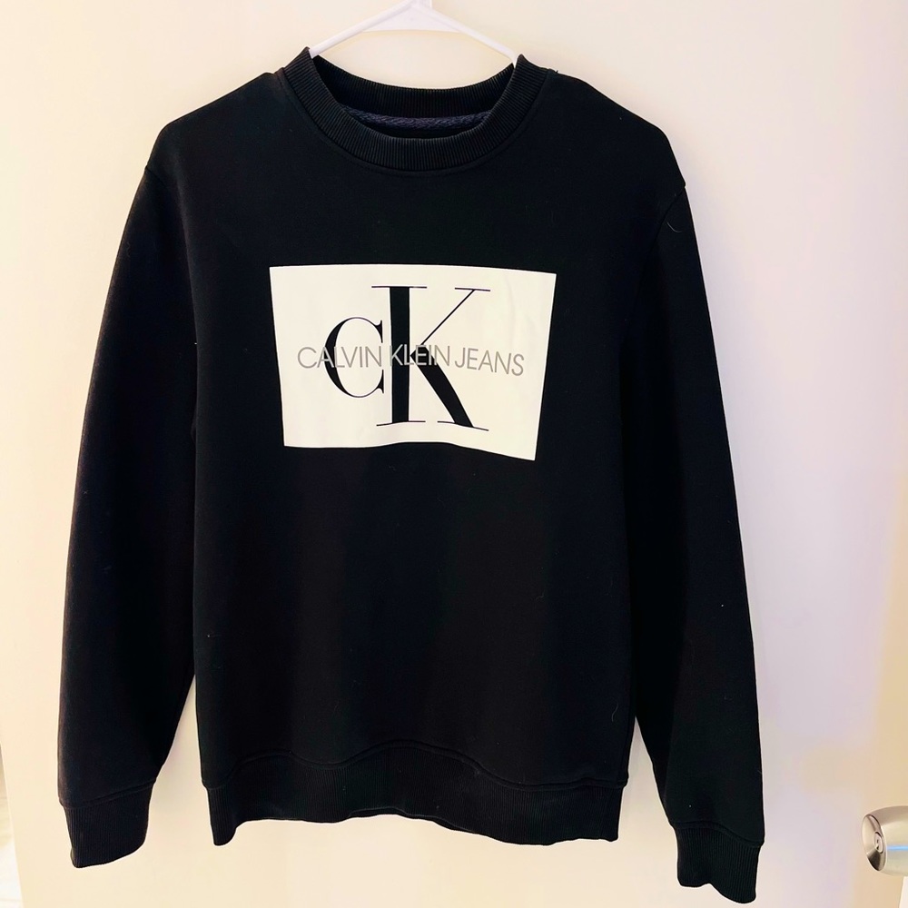 Calvin Klein unisex crew neck sweatshirt